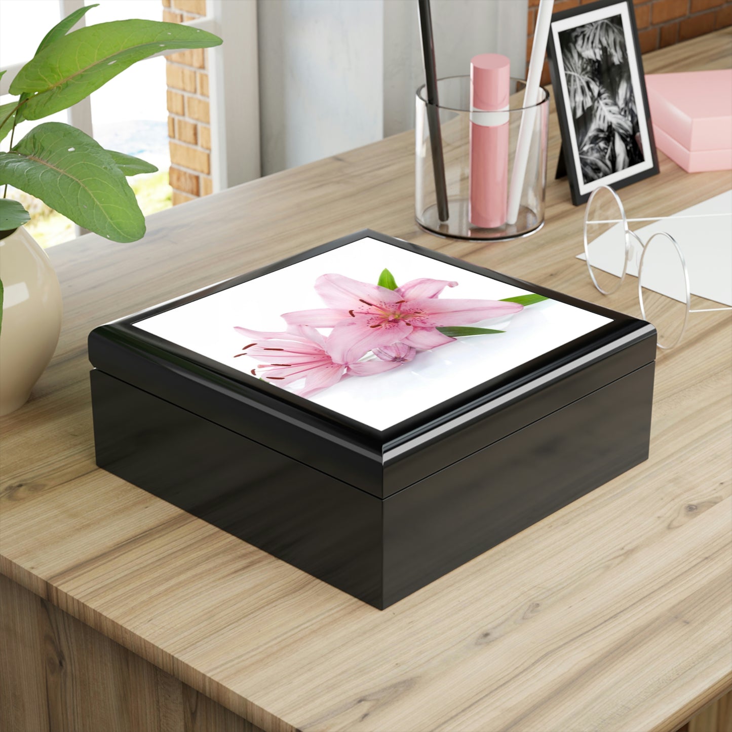 Pink Lilly Jewelry Box
