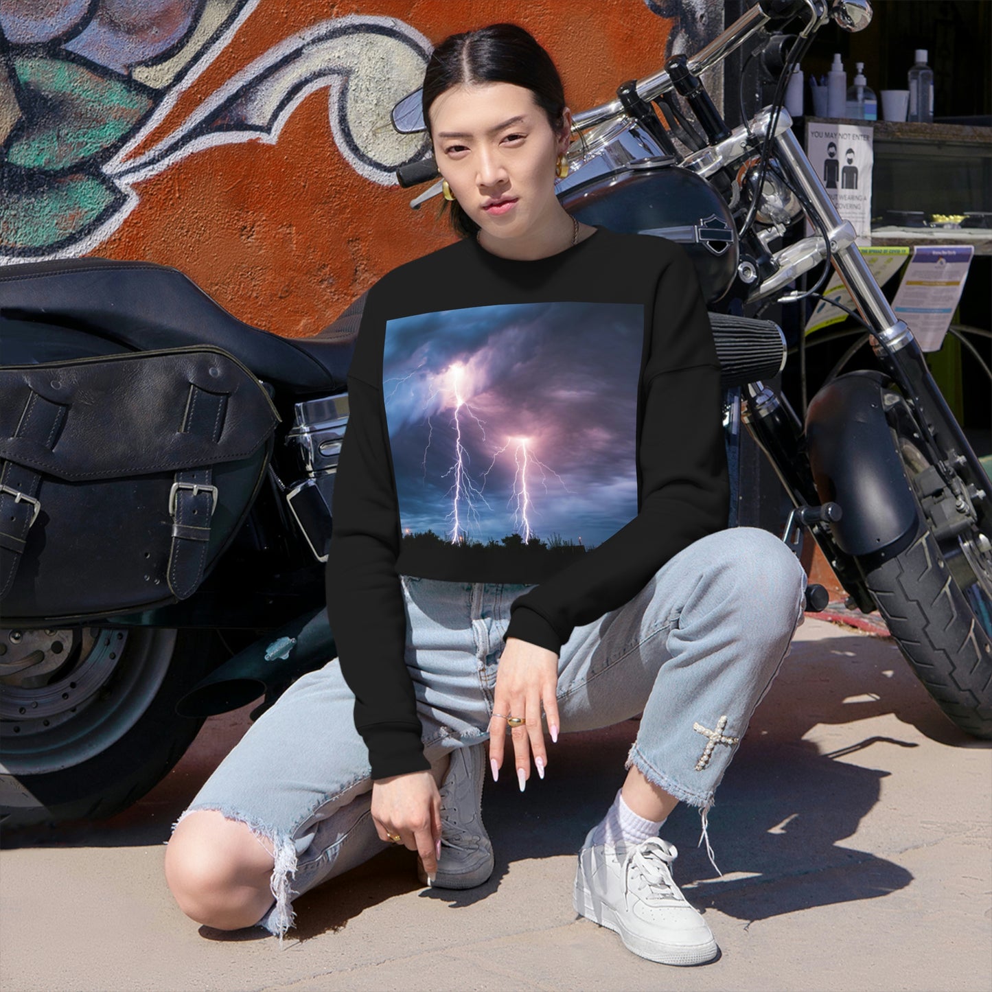 Women's Cropped Sweatshirt